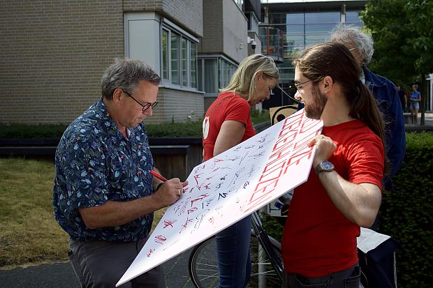 https://leeuwarden.sp.nl/nieuws/2023/06/honderden-steunbetuigingen-in-korte-tijd-voor-behoud-ziekenhuizen