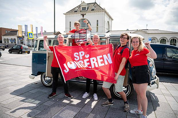 https://leeuwarden.sp.nl/nieuws/2023/07/sp-jongeren-tour-in-leeuwarden